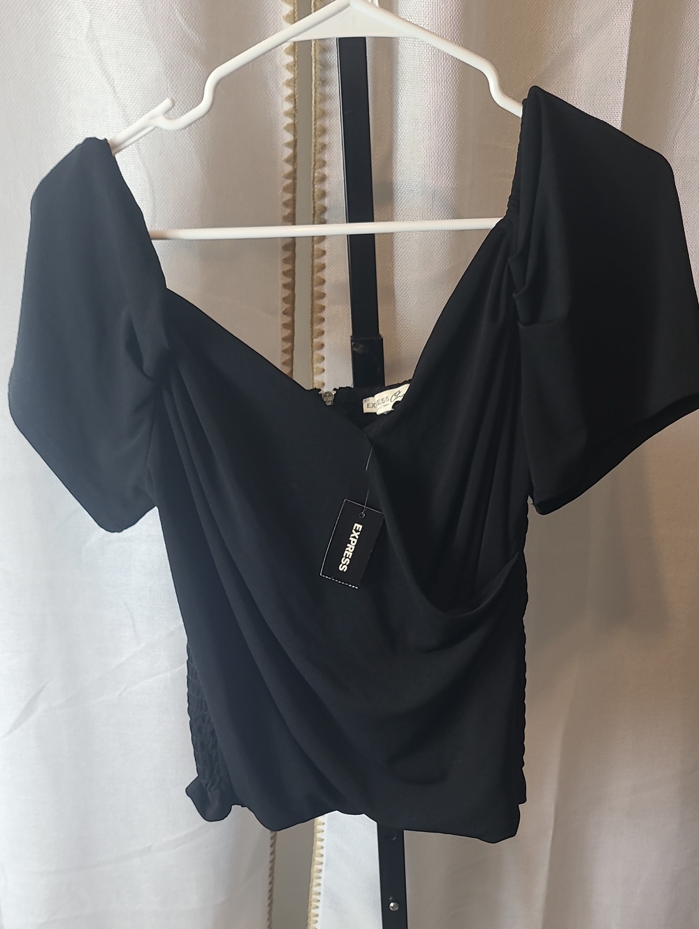 Express  One ELEVEN Black Wrap V-Neck Blouse MED.  NEW